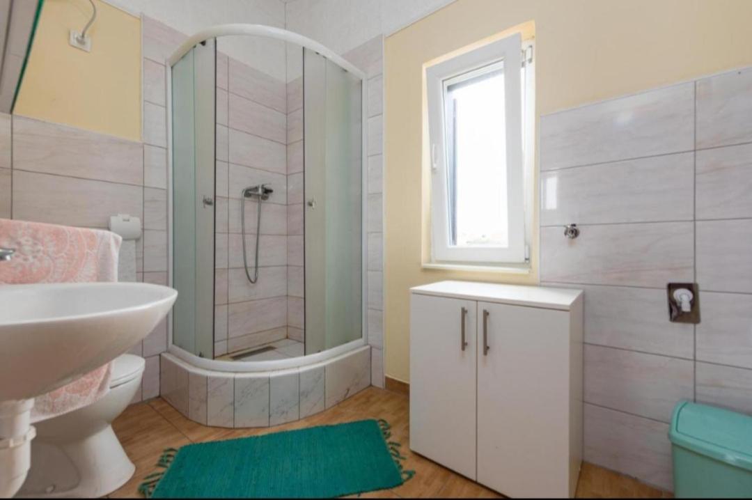 Apartman Zlata Vir Dış mekan fotoğraf
